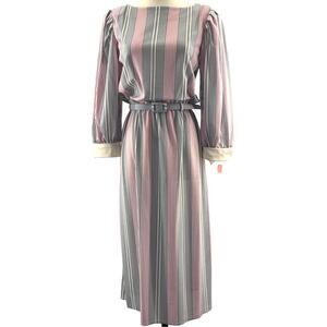 short dress floral Gabbie - Red Multi WUTHERING HEIGHTS DELICATE Pink a sweetheart neckline Category_Desks & Vanities Size:3XL (18 3/4 neck - 35/36 sleeve)